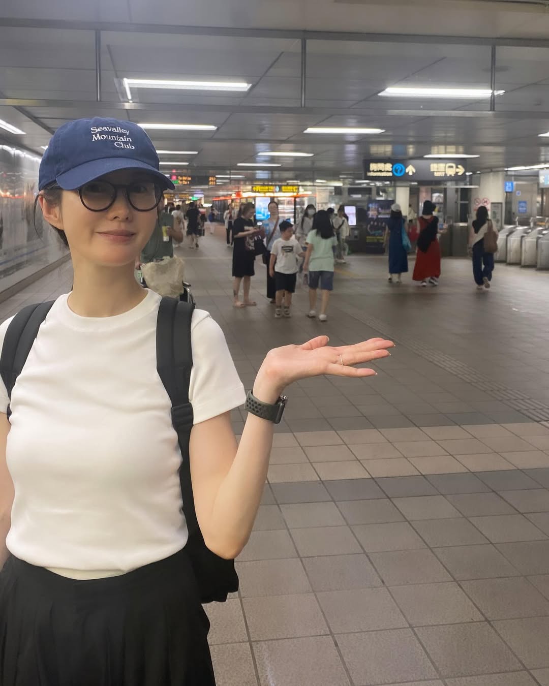 二段離婚皆失敗收場！資深女星「自爆曾厭食症暴瘦」　如今「宣布結第三次婚」近照曝光