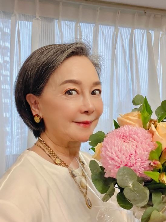 67歲大咖主持人「凌晨心絞痛送加護病房」！緊急插針管治療「醫生曝情況危急」