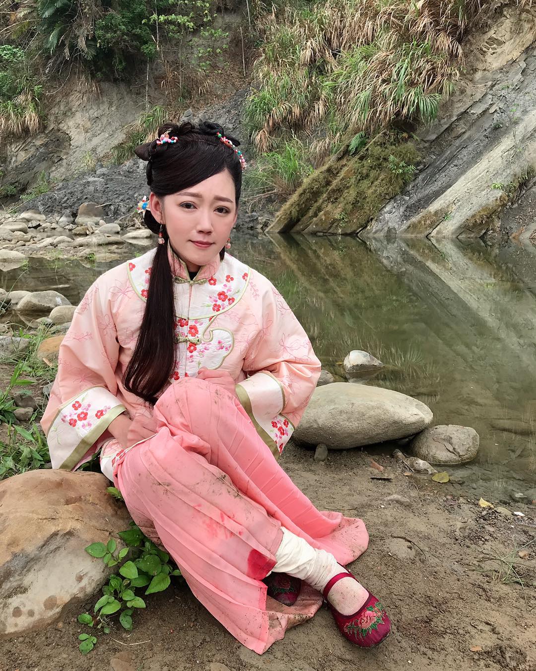 染毒又酒駕！41歲本土女星「事業重創改演鄉土劇」　再宣布「改行擺攤」：把經歷烤成香氣  