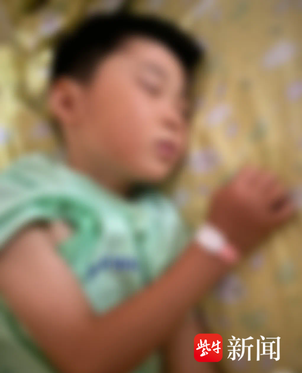 6歲童和朋友「打水仗竟去世」！送醫檢查出「致死率98%恐怖疾病」