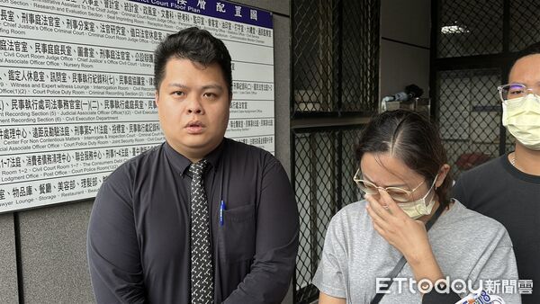 來回輾女大生致死！台中公車司機跳針「只有看到手啊」　家屬崩潰「法官怒嗆一句」讓他閉嘴