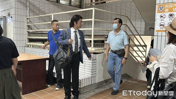 來回輾女大生致死！台中公車司機跳針「只有看到手啊」　家屬崩潰「法官怒嗆一句」讓他閉嘴