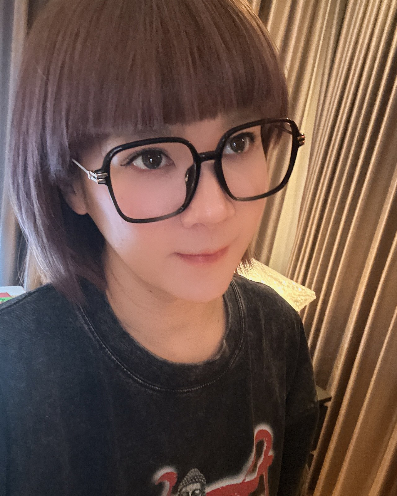 袁惟仁女兒20歲了！精緻臉蛋曝光「撞臉啦啦隊女神」　遺憾揭爸爸現況：「沒辦法牽我走紅毯...」