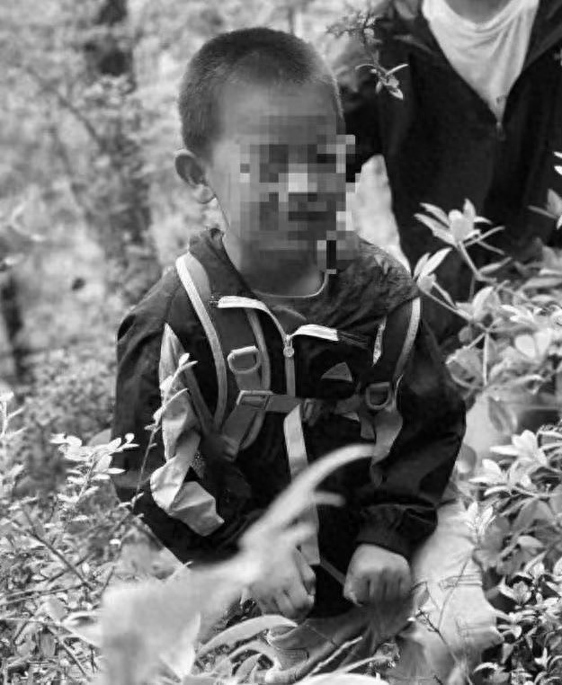 夏令營號稱「自然療法」！8歲自閉症男童「不幸身亡」遺體找到了
