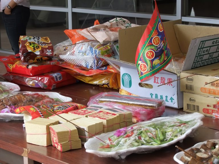 今年遇閏六月！鬼月好兄弟「晚一個月放假」會更兇？　命理師點名「一生肖要注意」
