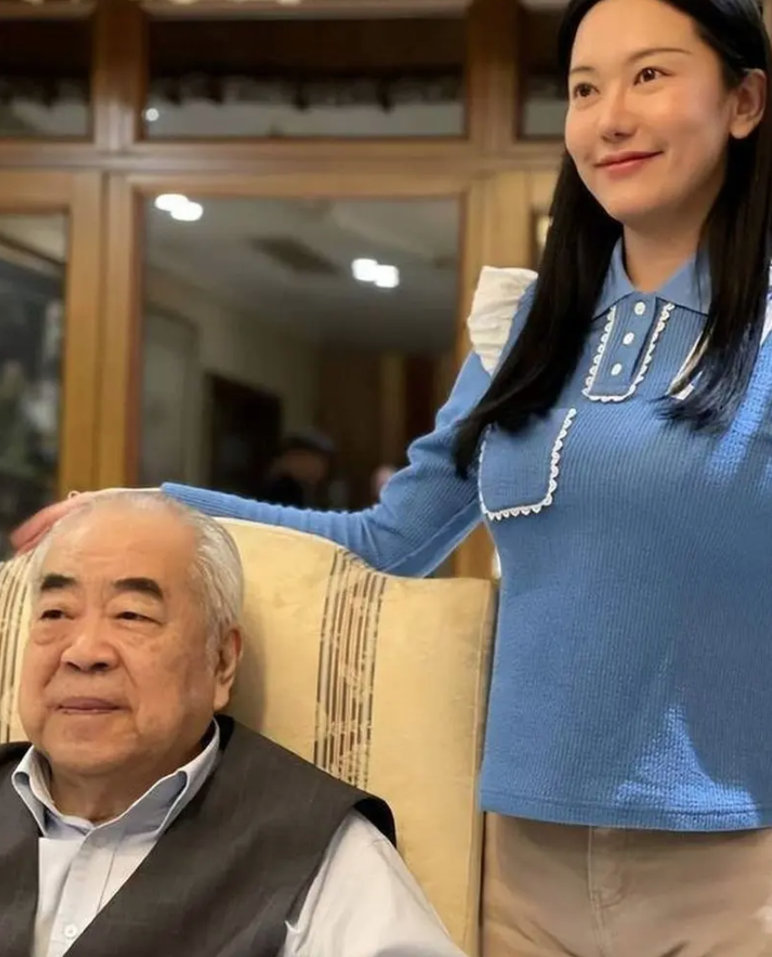 結婚才1年多！87歲書畫大師「傳遭小50歲嬌妻背叛」　出軌多人「盜賣20億畫作」真心換絕情...