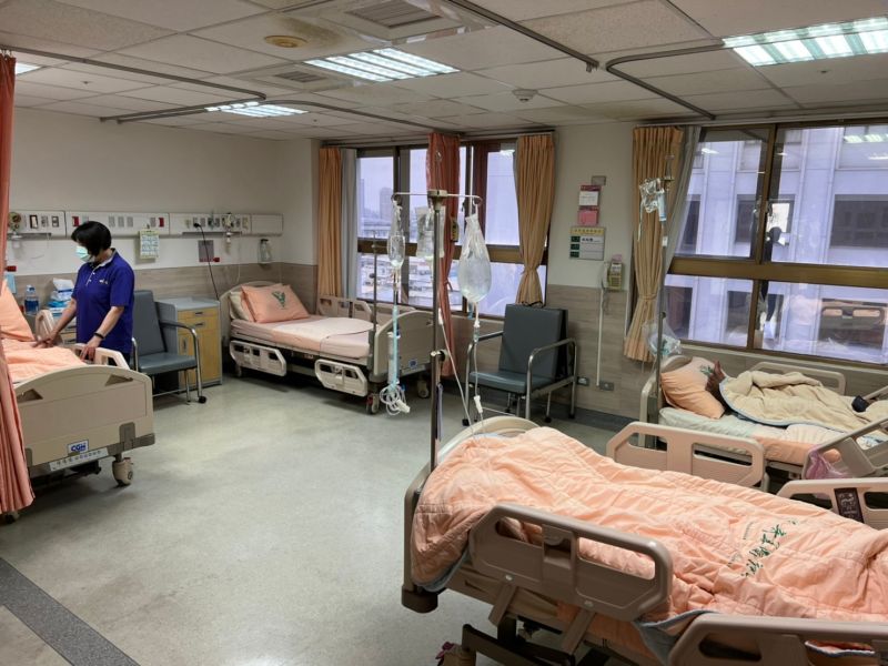 一通電話「賠上退休積蓄」！67歲男動憐憫之心「換得妻子離家出走」　令人稱羨生活全變調