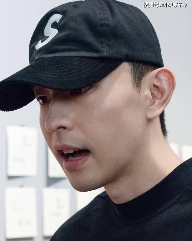 醜聞被封殺3年！昔日大咖男星「為賺錢接鄉下商演」 帶帽子被目擊「憔悴狀態令人搖頭」