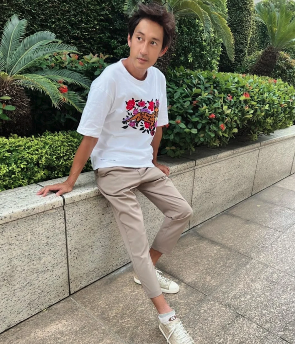 痛失愛母1年！47歲唐治平「爆瘦10公斤」好友超心疼　無預警宣布「皈依伊斯蘭教」最新動向曝光