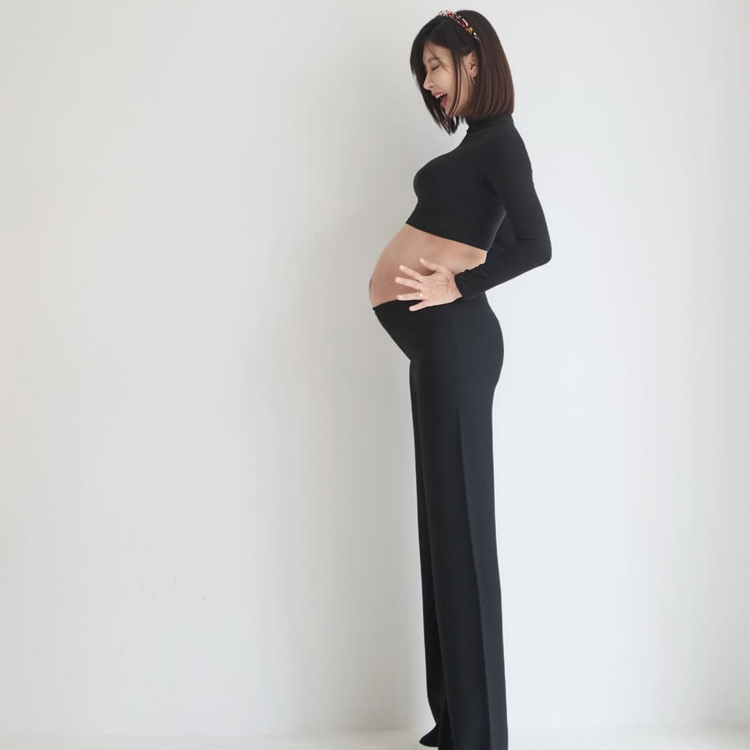 兒子敗血症過世5年！41歲資深女星「宣布懷孕9個月了」　曬全家福照「1亮點全網鼻酸」