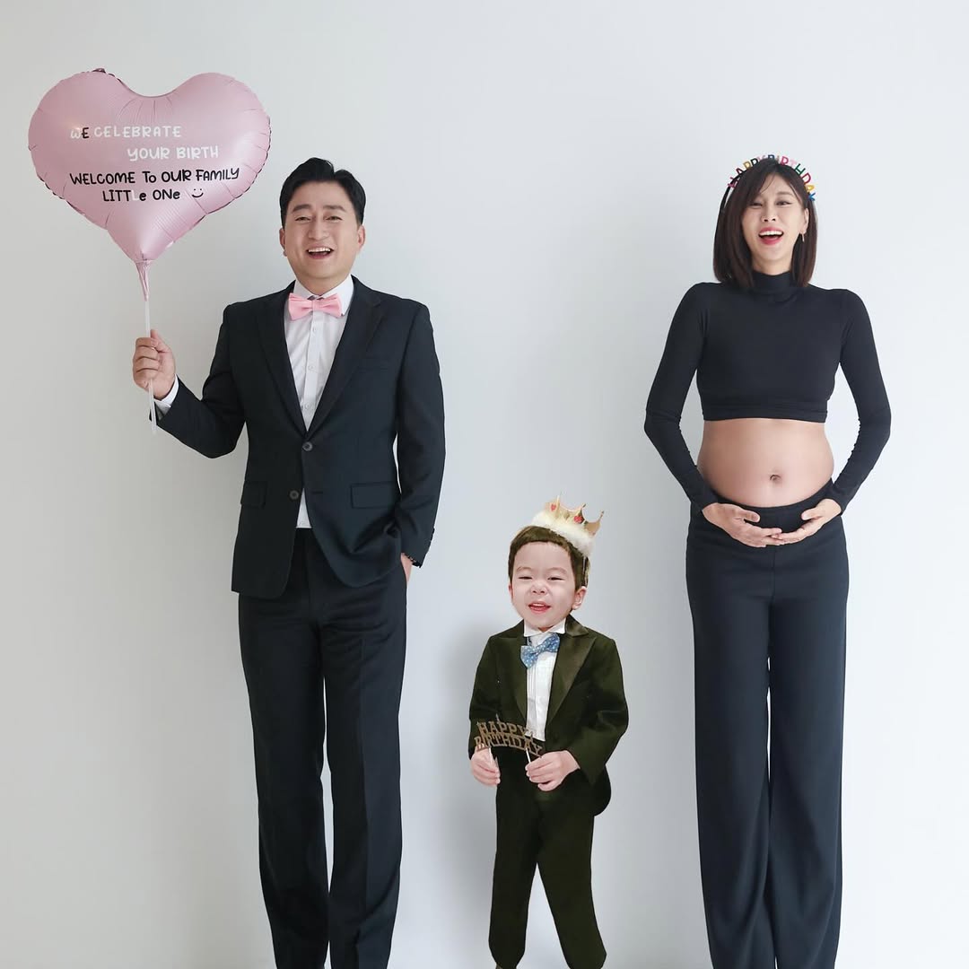 兒子敗血症過世5年！41歲資深女星「宣布懷孕9個月了」　曬全家福照「1亮點全網鼻酸」