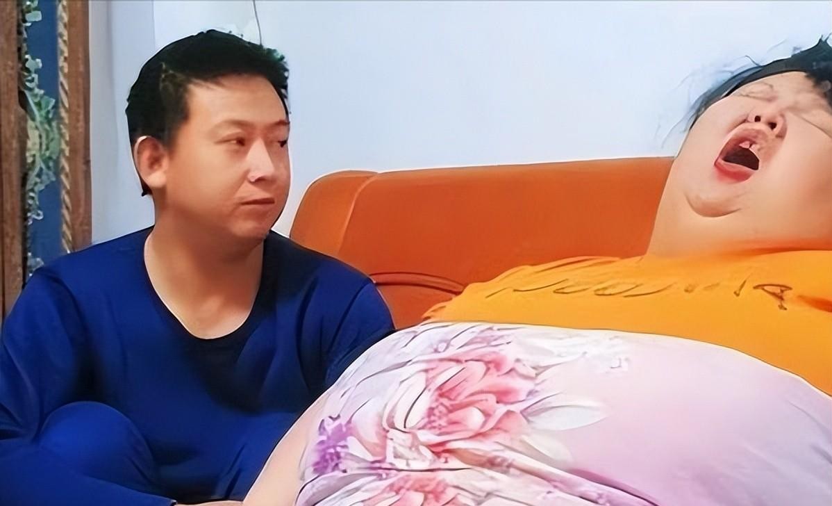 曾是窈窕校花！她被丈夫「養胖變165公斤」生活無法自理　7年後近照曝光「現況驚掉下巴」