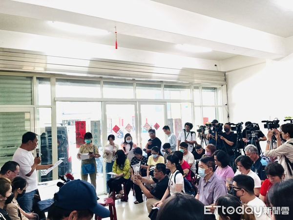 快訊／台中知名餐廳「驚傳300人中毒」！業者出面道歉了