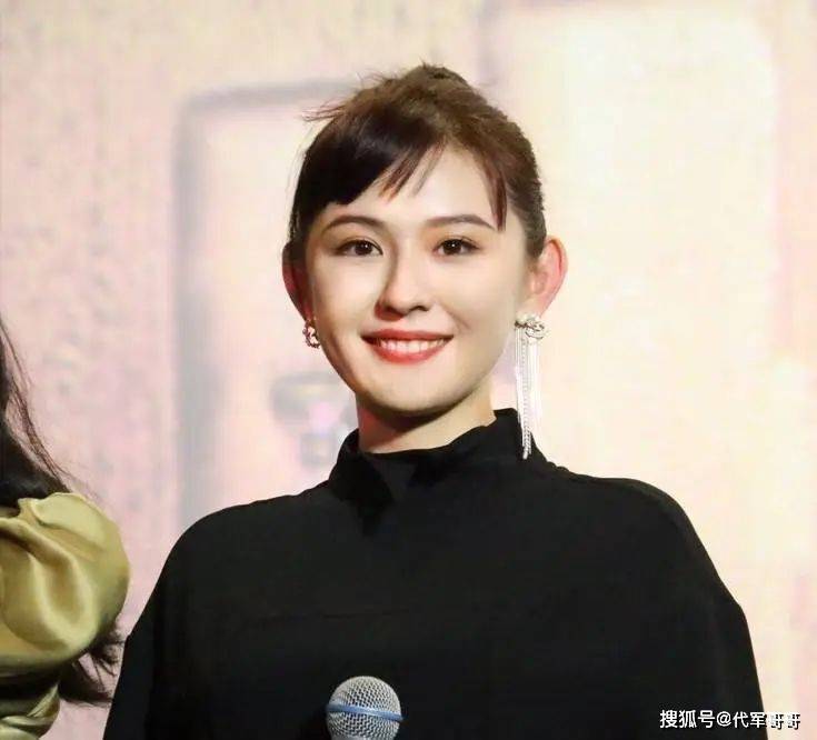 5歲女兒生父成謎！資深女星「深夜突曬嚴重傷勢」　網一看全心疼：「單親媽媽不容易...」