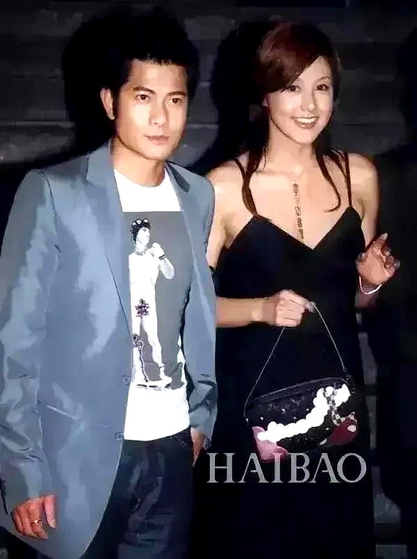昔日第一女神！54歲郭富城舊愛「選擇優雅老去」自信無懼　穿貼身禮服「展現火辣身材」驚艷全場