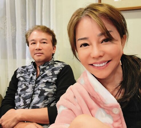 婚姻恩愛都假的？狄鶯遭爆「拒絕同住失智婆婆」　酒後咆哮「孫鵬帶壞兒子」雙方回應了