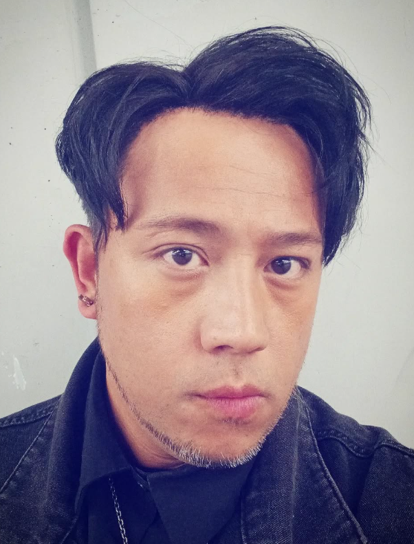 連劈5女重創事業！資深男星「生4子養不起」欠租被趕走　轉行「當搬運工冒雨搬上樓」：絕不會放棄...