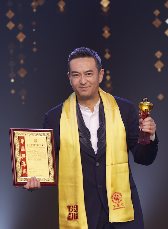 出道後獲獎無數！55歲資深男星「罹患不死癌症」淡出螢光幕　被巧遇「衰老滄桑站不直」網嘆：錢再多也沒用...