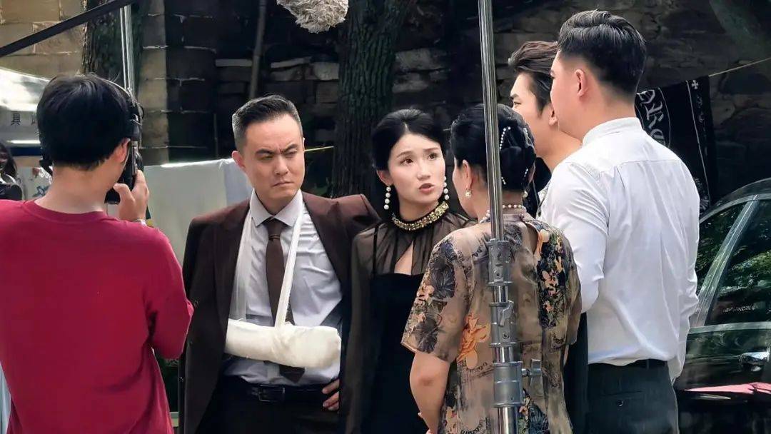大咖導演驚傳死訊！女星目睹嚇「一躺下去，人就沒了...」