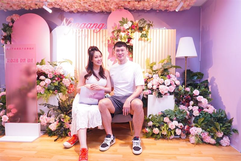 用命在生小孩！38歲女星「未婚先懷孕」孕期頻出事　驚爆「剖腹生產大出血」醫生緊急搶命
