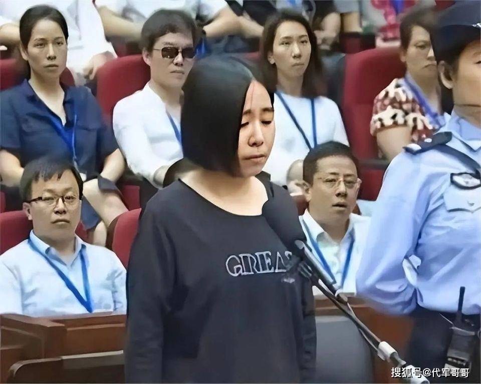妻兒被保母害死！深情尪「倖存後悲慟認屍」令人心疼　8年後現況曝光「卻挨轟忘恩負義」...