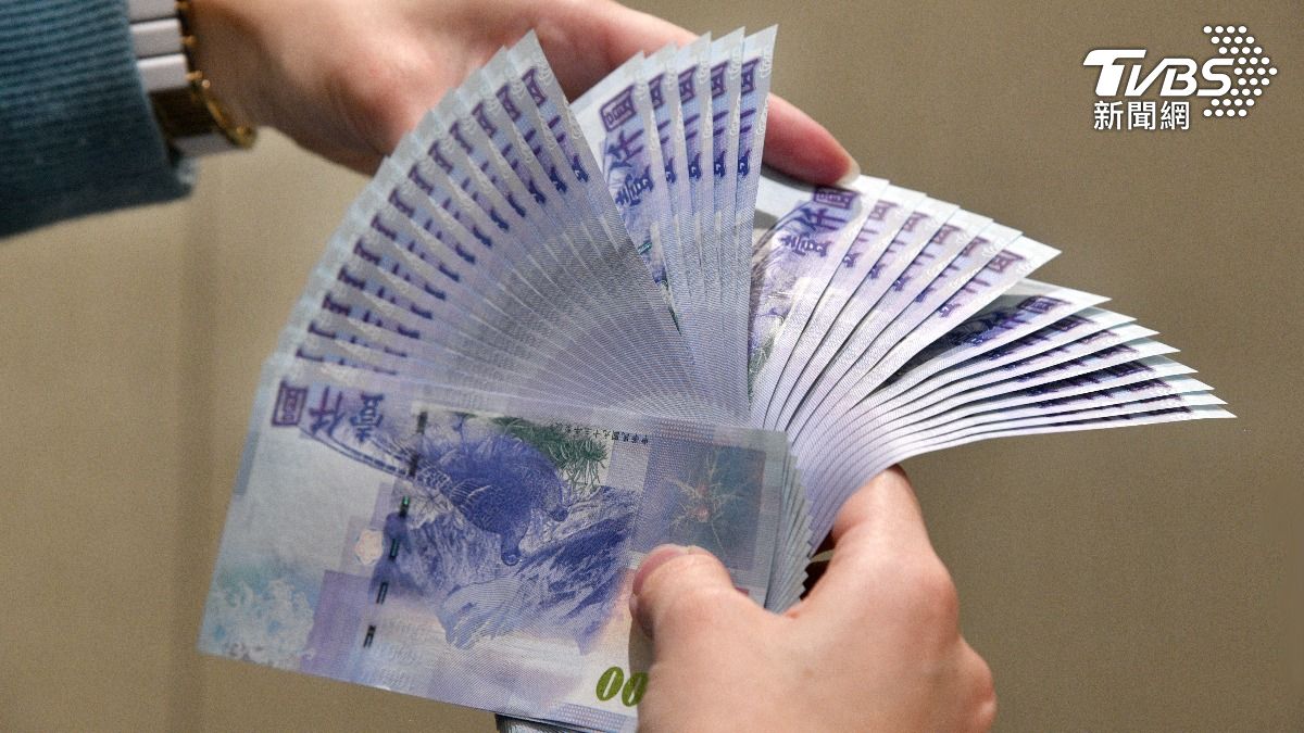 普發現金近了！他號召「不領一萬」補助台電　還要簽「青鳥切結書」