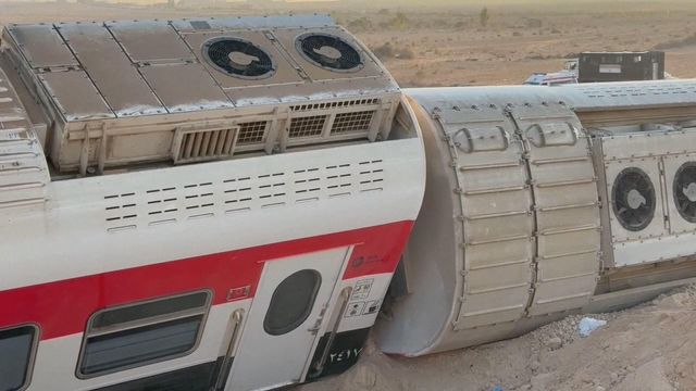 快訊／列車驚傳出軌「2車廂翻覆」　死傷人數曝光