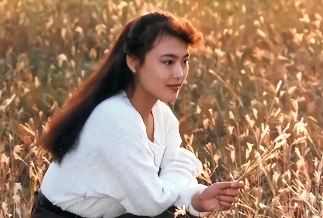 被500位導演封殺！資深女星「離婚3次、罹患乳腺癌」　生病瘦一大圈「近照差點認不出」 