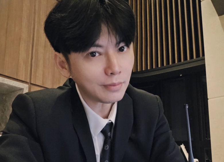 江祖平「暴瘦10公斤動手術」！三立御用男星「開第一槍力挺」：最敬佩的女演員！