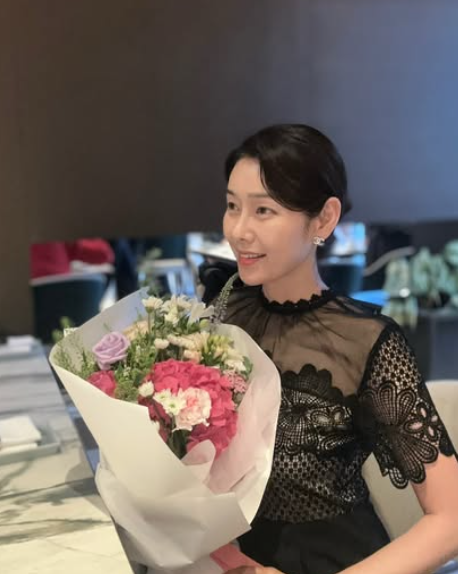 消失螢光幕8年！47歲知名女星「自爆罹癌」緊急開刀　被告知「癌細胞已轉移」院內淚崩：孩子怎麼辦...