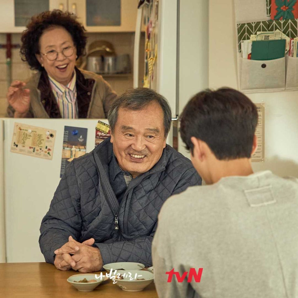 長大後才明白！叔叔和舅舅「在這2點上差異很大」：不是通通都這麼親...