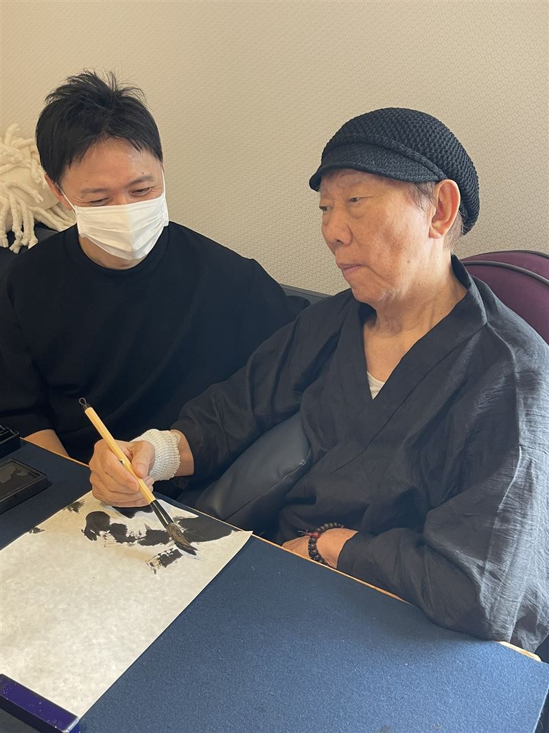 快訊／才剛傳出中風！82歲歌唱天王「驚傳深夜過世」 