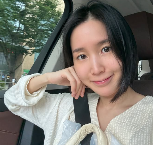 昔罹子宮頸癌被宣告不孕！知名女星「迎1%奇蹟懷雙胞胎」　見2條線「激動到痛哭發抖」