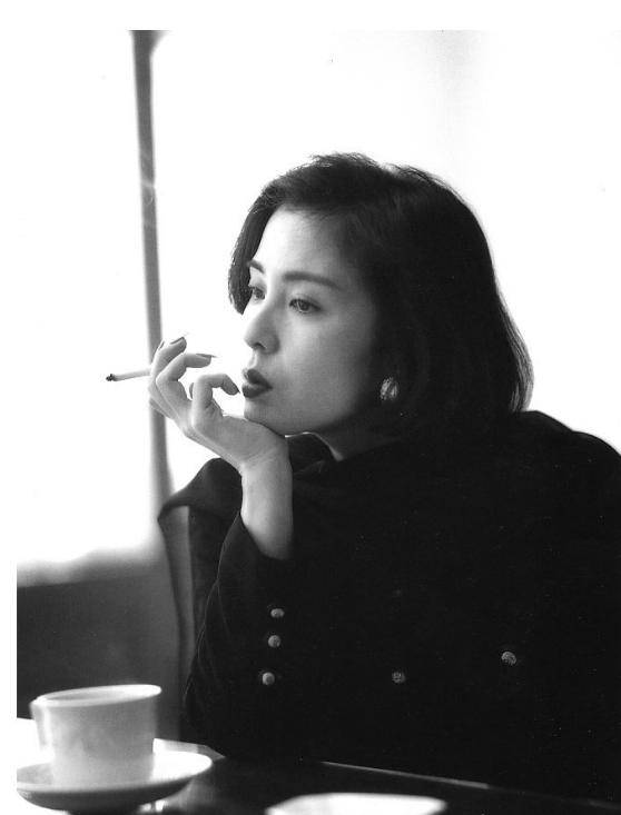 替夫還債8000萬！資深女星本該享福「卻昏迷成植物人」　他「不離不棄照顧10多年」頭髮花白顯滄桑