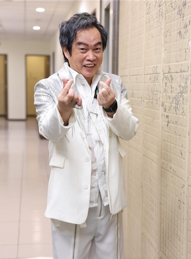 幫澎恰恰還債！康康「自掏3萬飛廈門」　他鬆口「特地排開工作」：一定要來