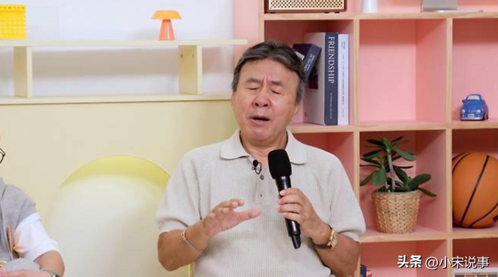 勇敢追愛！71歲老戲骨「40年結第4次婚」　再婚小25歲房仲妻「初次見面就送房子」偶像劇真實上演