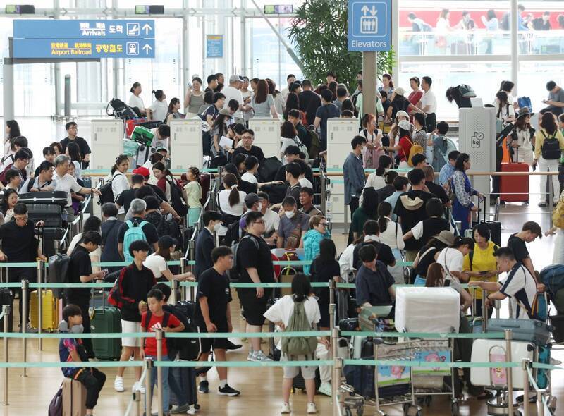 出國注意！15座機場「宣布罷工」　時間曝光「中秋連假也遭殃」