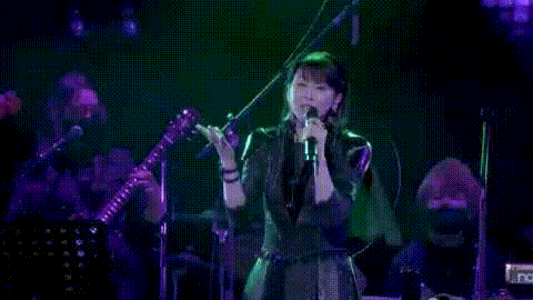 全國第一美腿！玉女歌手「巔峰時期決定為愛息影」　如今華麗再復出「56歲像26歲」完美狀態