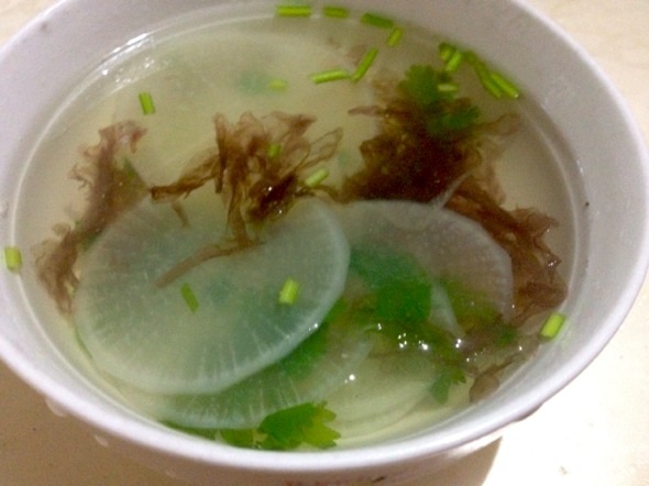3天就瘦1.5公斤！日本瘋傳「蘿蔔湯加一物煮」超清腸　營養師認證「代謝排毒力強大」又有飽足感