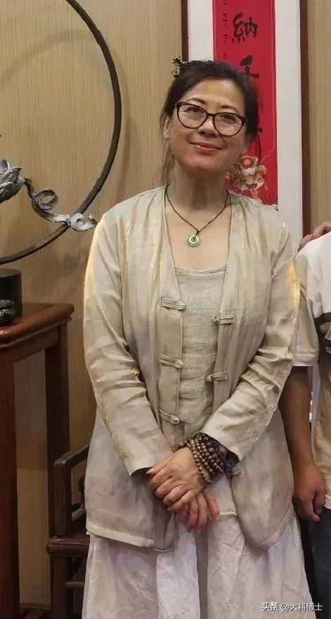 曾是超美當紅女神！資深女星「卻因生病面容大變」　演員尪「不離不棄堅持娶回家」近況出乎意料