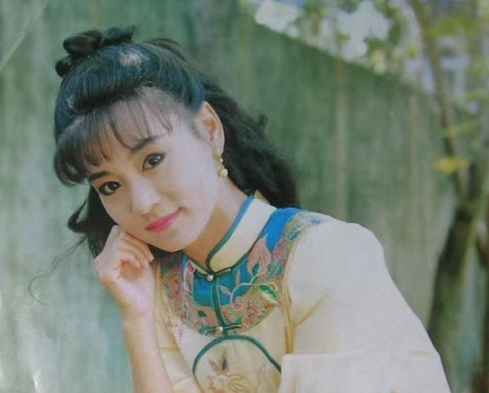 初代瓊瑤女神！65歲女星「目睹尪墜樓身亡」獨居12年　近照曝光「斷崖式衰老」網全認不出...