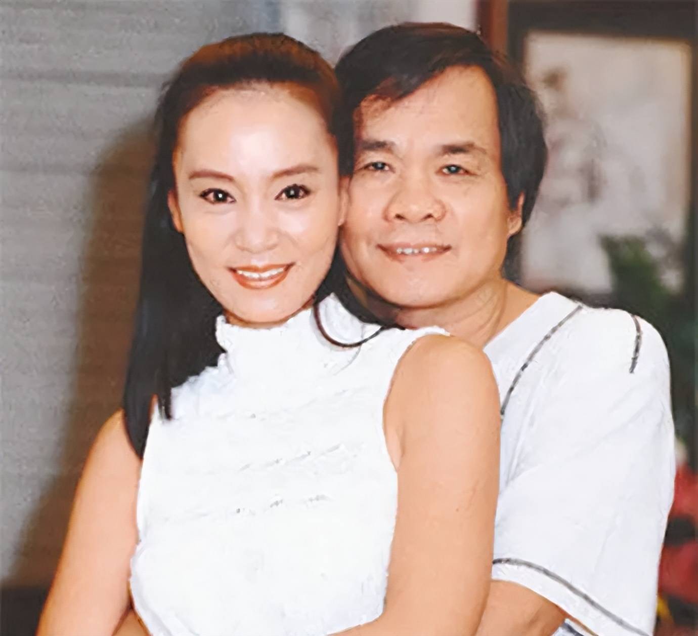 初代瓊瑤女神！65歲女星「目睹尪墜樓身亡」獨居12年　近照曝光「斷崖式衰老」網全認不出...