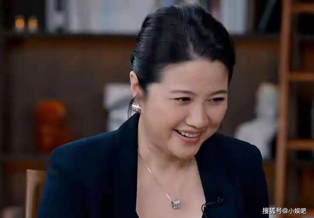 多年未婚未育！52歲大咖影后「公開小20歲男友」也是圈內人　突自爆「月經突然沒來」羞曝喜訊