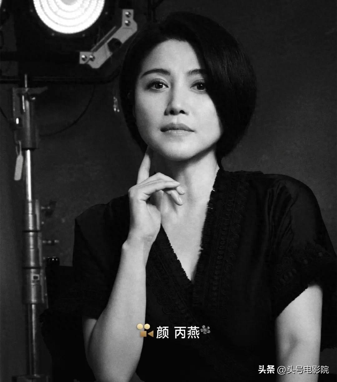 多年未婚未育！52歲大咖影后「公開小20歲男友」也是圈內人　突自爆「月經突然沒來」羞曝喜訊