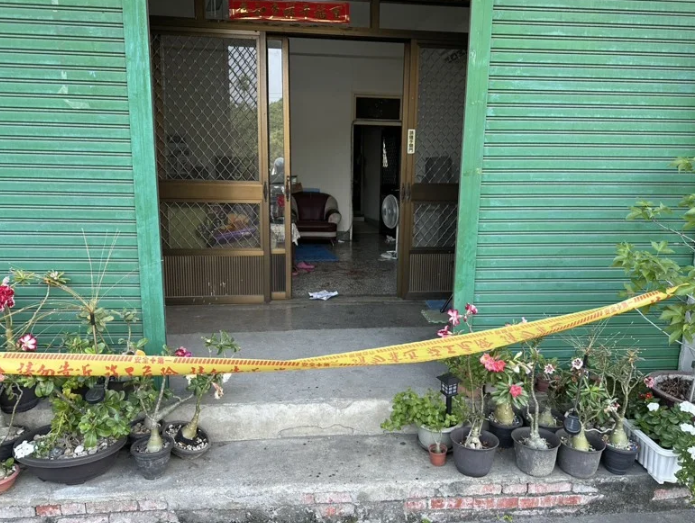 大門傳出巨聲！台中70歲婦「開門竟重傷送醫」　鄰居「衝來救人也遭殃」未脫離險境