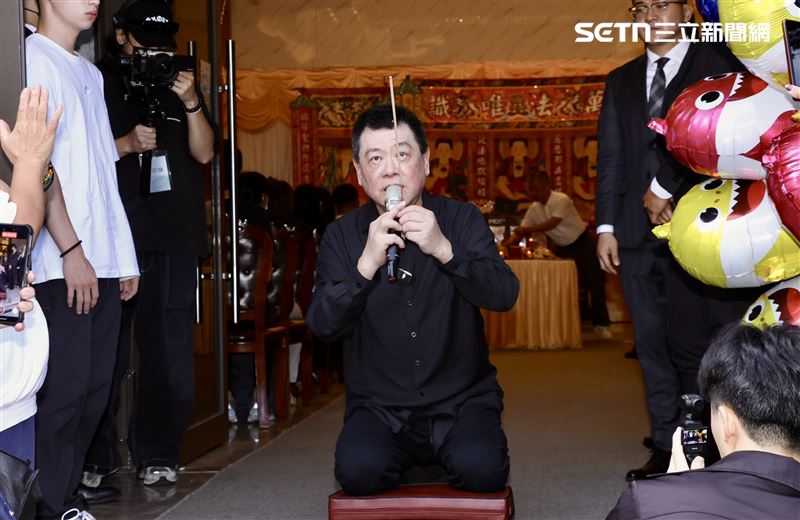 顯靈？于朦朧法會上「突傳祂的說話聲」網聽見發毛：真的是他！