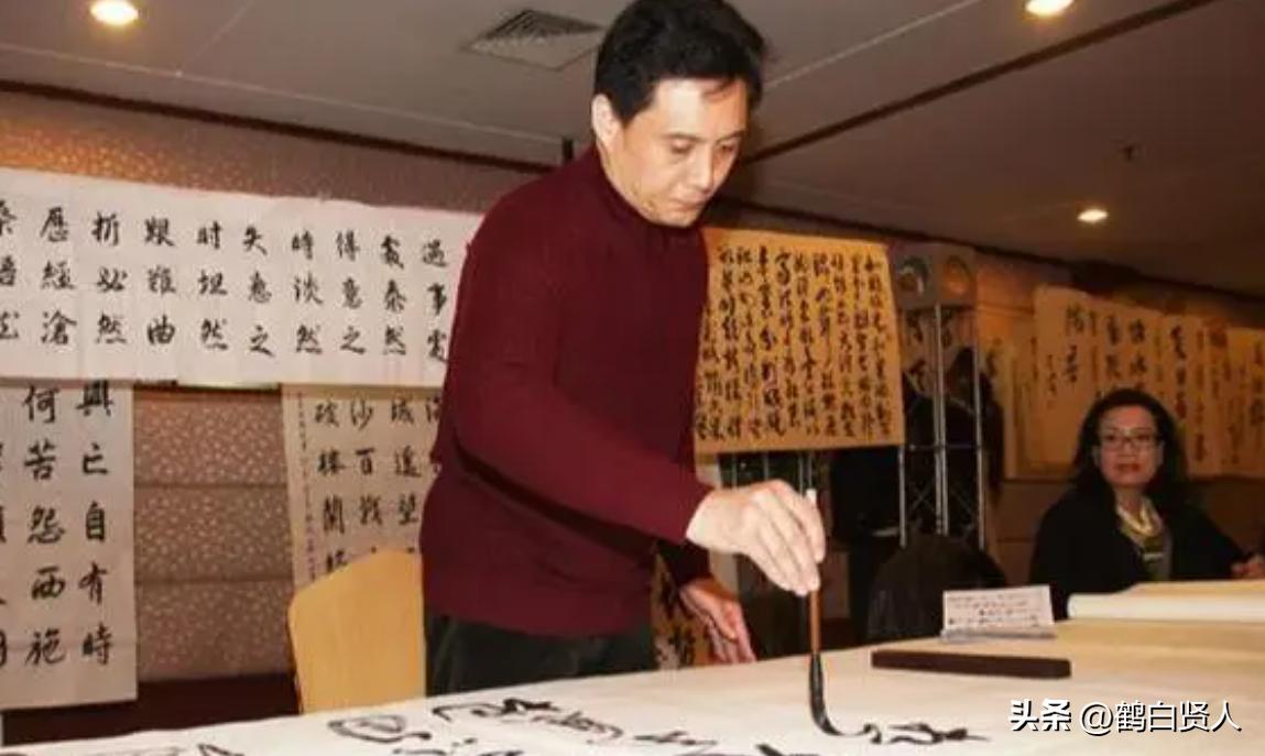 演藝事業全毀！68歲老戲骨「被謝霆鋒打成重傷」　前妻6度流產離婚「如今靠賣滷肉維生」...