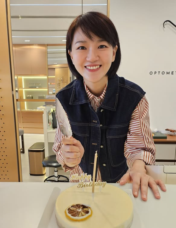 消失台灣舞台17年!玉女歌手轉行變CEO「月營收飆300萬」 47歲近況曝光「凍齡美貌太驚人」