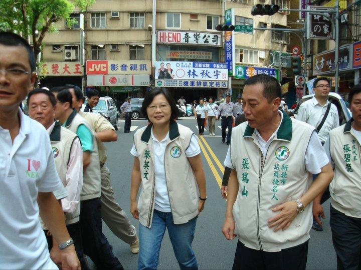 民進黨「4連霸戰將」驚傳過世！議員女兒證實「悲痛辦喪事」