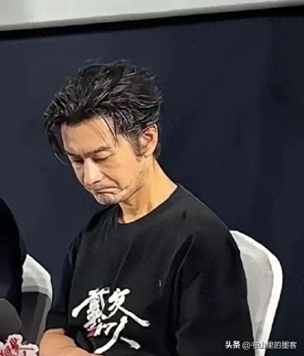 昔日離婚女神!47歲資深男星「被發現斷崖式衰老」 近照曝光「1亮點明顯變了」網搖頭:帥氣不再